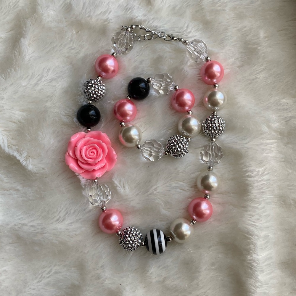 Little Girl’s Bubblegum Bead Rose Necklace & Bracelet Set